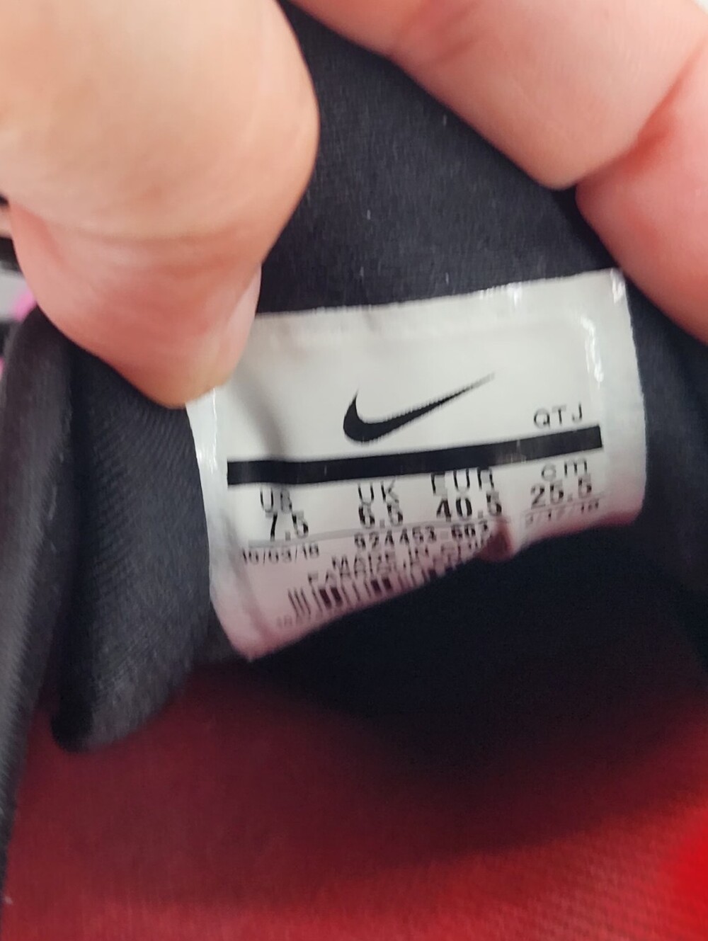Nike Air VaporMax Plus Active Fuchsia 2019 Womens 7.5 - Picture 7 of 8